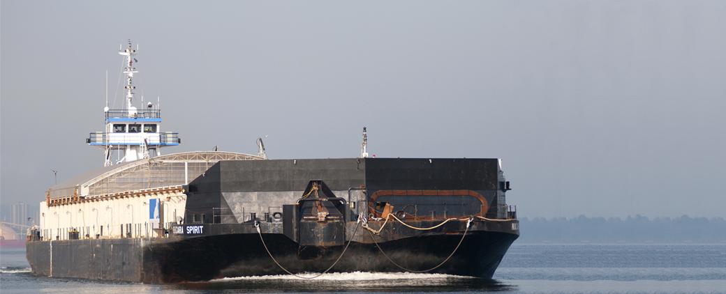 Image of Niagara Spirit, a barge in Mckeil's Transportation Fleet.